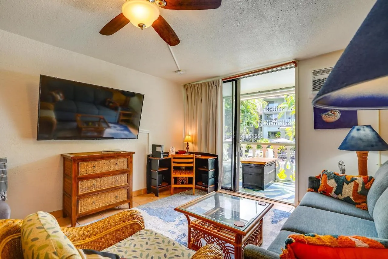 Kailua-Kona Vacation Rental - Walk To The Beach!